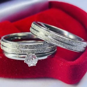 Alianças de Namoro 4,5mm Diamantado com Lateral Baixa em Aço Cirúrgico