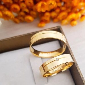 Alianças de Casamento 6mm | Semi Anatômico | Moeda Antiga Banhada a Ouro 18K