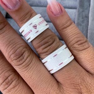 Alianças de Namoro Grossas 10mm em Prata 950 | Modelo Exclusivo | Diamantado com 2 Frisos Laterais
