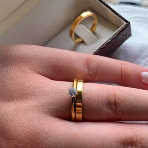 Alianças de Casamento Finas 3mm em Aço Banhado a Ouro 18K – Reta Anatômica